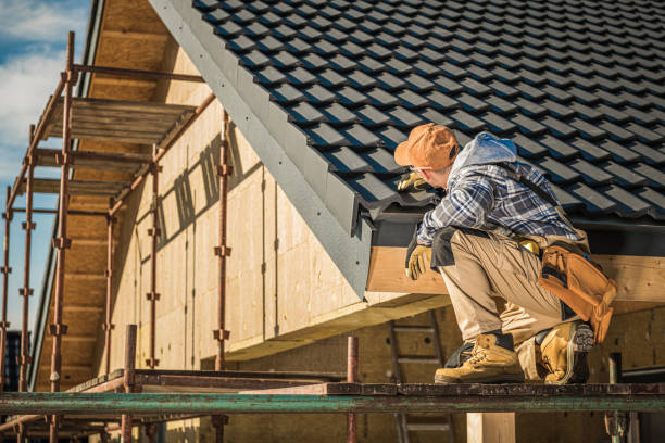 Best Tile Roofing Contractor  in Hartland, WI